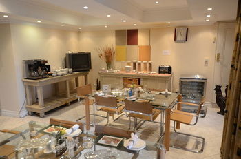 Norscot Manor Guest Lodge Sandton Esterno foto